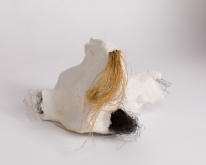 Untitled, paper cache clay, faux-horsehair, wire, jute fibres, 2022